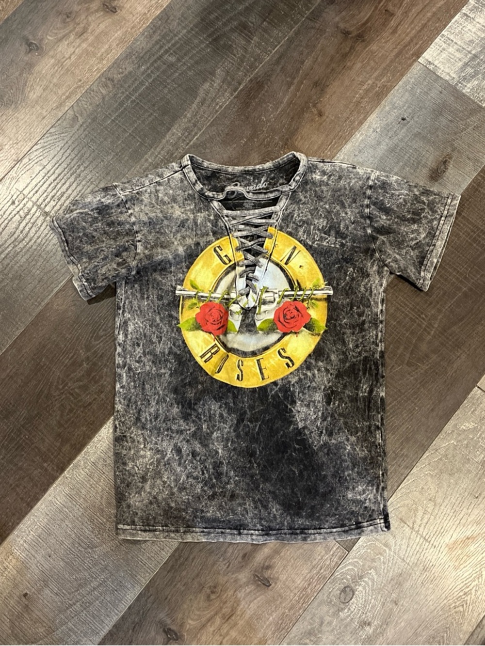 Bravado Black Acid-Wash Graphic guns and roses xs/s